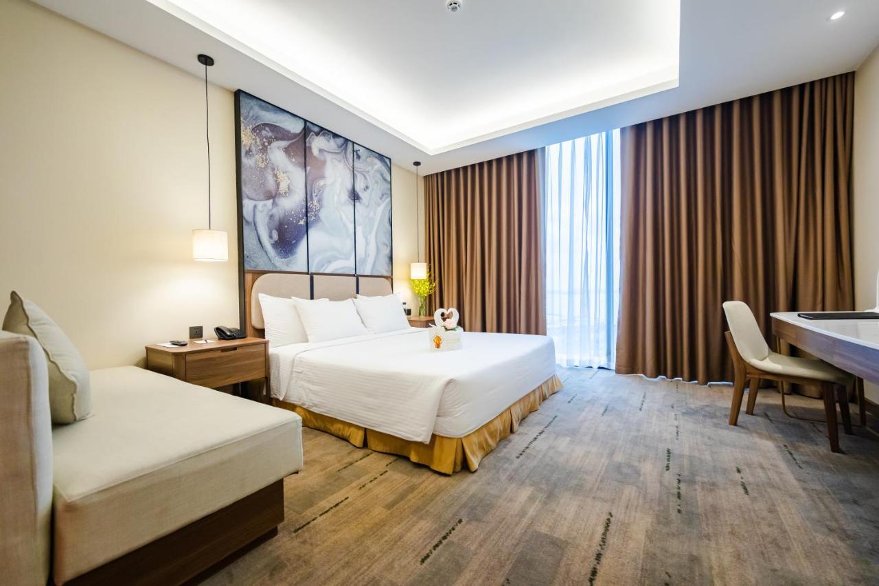 Muong Thanh Luxury Ha Long Centre Hotel Екстериор снимка