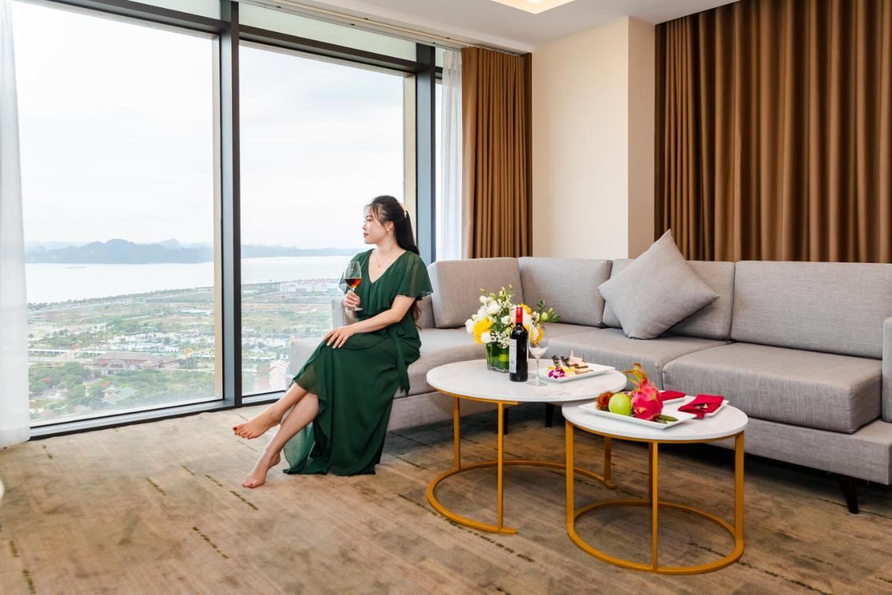 Muong Thanh Luxury Ha Long Centre Hotel Екстериор снимка