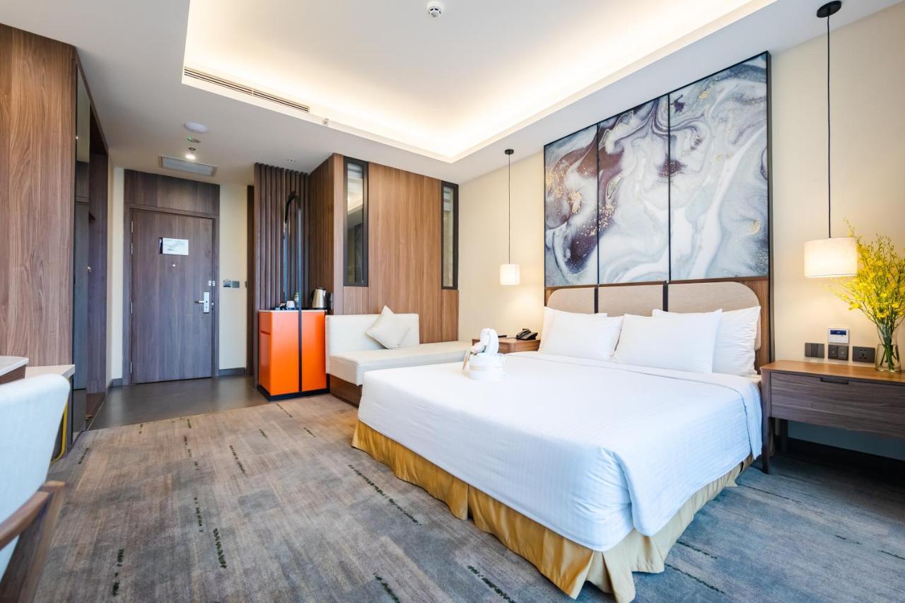 Muong Thanh Luxury Ha Long Centre Hotel Екстериор снимка