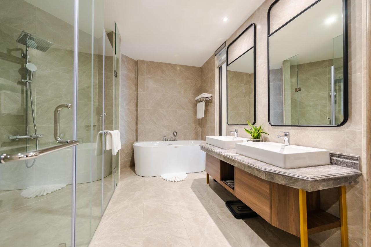 Muong Thanh Luxury Ha Long Centre Hotel Екстериор снимка